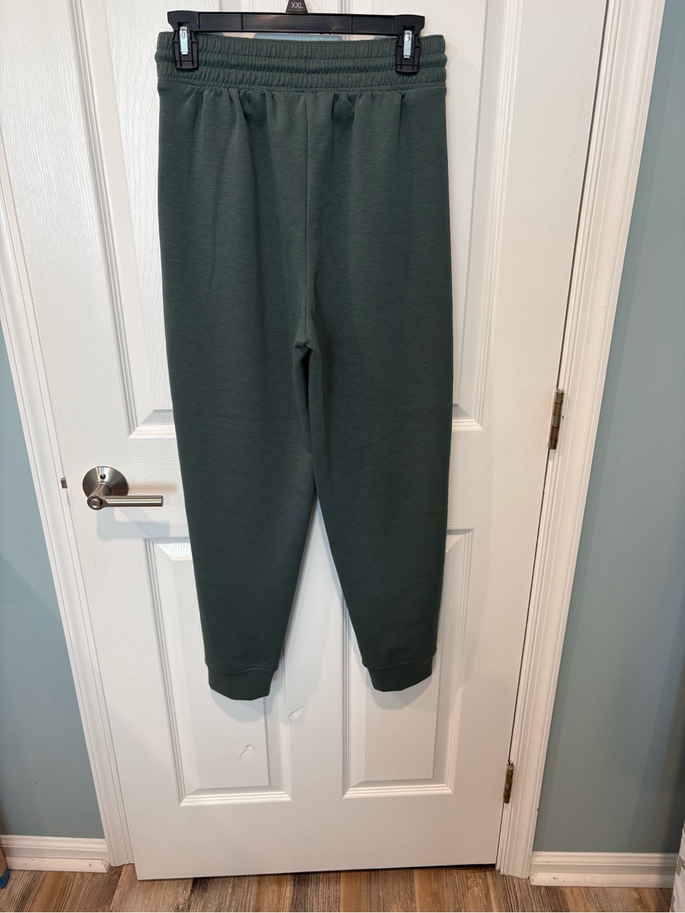 Zenana Scuba Sweatpants w/ Pockets, Size Small in Dark Forest. - Picture 5 of 6